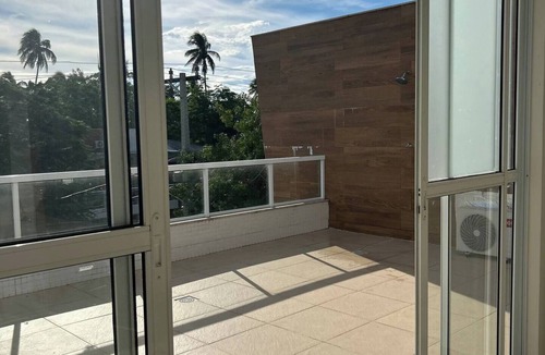 Portinho Apartment | Duplex Penthouse with Pool, Close to the Beach and Shopping Mall!
