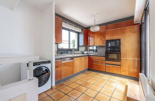 Le Parc Saint-Maur Apartment | East Paris rooftop apartment