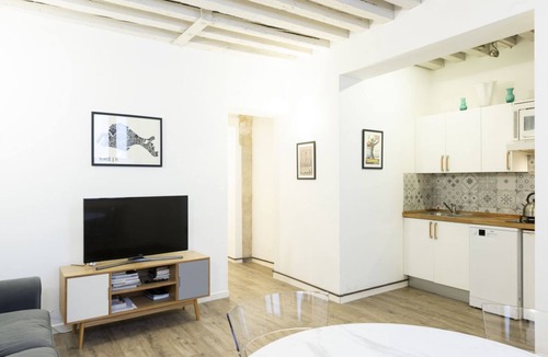 Santa Croce Apartment | Easylife-Apartment with courtyard near S.LuciaFS
