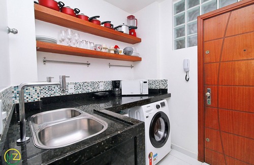 Copacabana Apartment | Economic and Spacious apartment for 6 persons