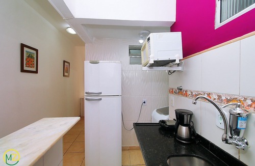 Copacabana Apartment | Economic studio with sea view in Copacabana