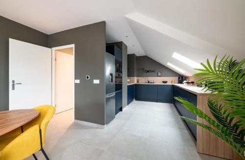 Saint-Germain-sur-Morin Apartment | Elégance Contemporaine