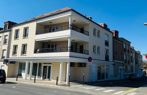 Saint-Germain-sur-Morin Apartment | Elégance Contemporaine