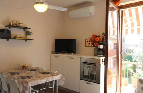 Lazise Apartment | Elegant 2 Bedrooms flat, pools, 1.200m from the lake in Residence
