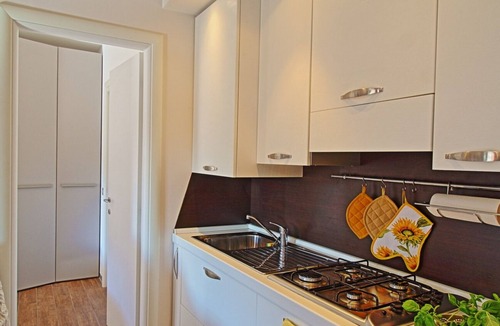 Lazise Apartment | Elegant 2 Bedrooms flat, pools, 1.200m from the lake in Residence