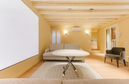 Castello Apartment | Elegant Residence in the Authentic Charm of Castello