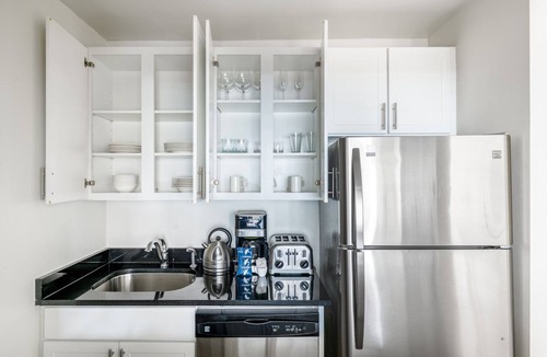 Manhattan Valley Apartment | Elegant UWS 1BR w/Doorman, Gym, Parking, nr. Central Park, by Blueground