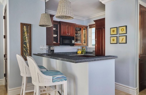 Rokers Point Hotel | Emerald Bay Garden Enclave, One-Bedroom Bliss at Grand Isle Resort