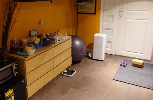 Upper Manhattan Resort | Enhance your mental well-being by booking your next retreat with OASIS7 STUDIO.