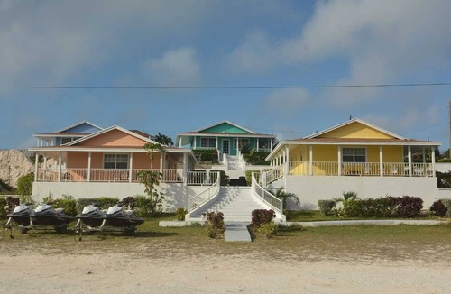 Rolleville Villa | EPR- Swimming Pigs Resort Seagrape 6