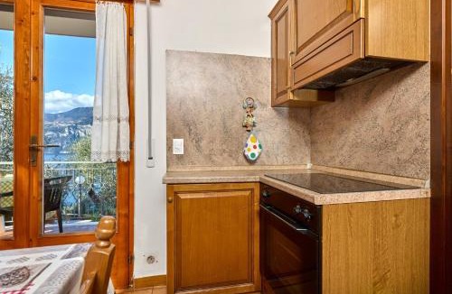 Castelletto Apartment | Esperia Apartment