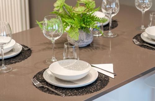 Brescia Antica Apartment | Essenza Moderna Centro & Comfort