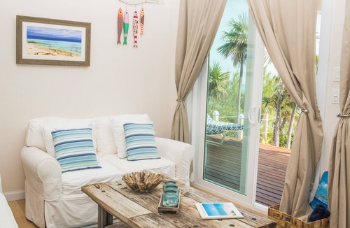Nassau Villa | Exclusive 2-bedroom Villa at Sandy Toes on Private Island