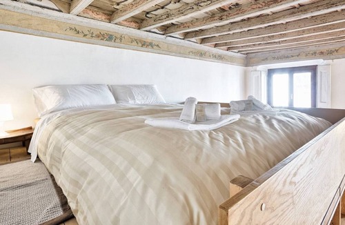 Roman Quarter Apartment | Exclusive loft in the center! comfortable x 3! WIFI