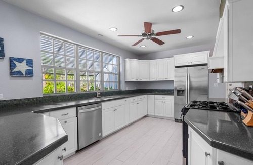 Eastern Road Villa | Exclusive Oceanfront Villa | Breathtaking Views, Private Pool, Total Privacy