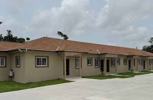 Bahamas Terrace Apartment | Exquisite 3 Bed/3 Bathroom