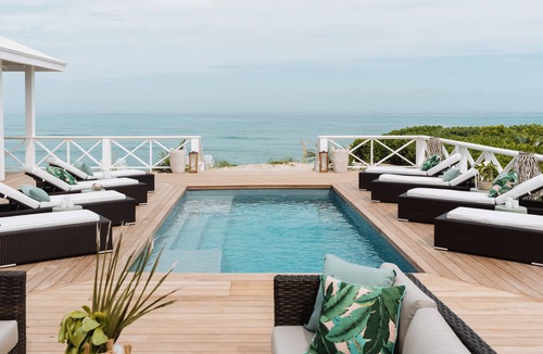 Hope Town House | Exquisite 8 bedroom Ocean Front Luxury Villa with Pool