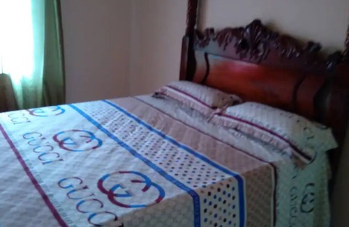 Caribbean Estates House | "Exquisite, cozy, vacation home in Phoenix Park, Portmore, Jamaica".