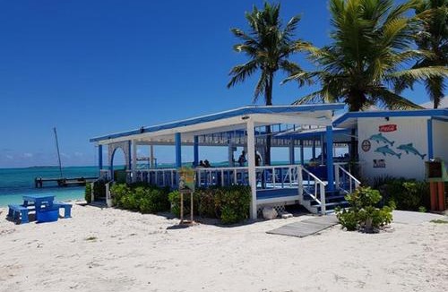 Rolleville Villa | Exuma Beach Point