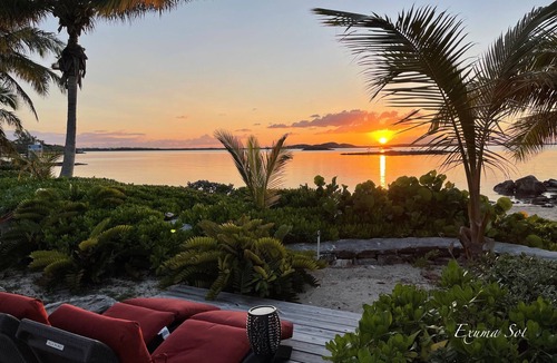 George Town Cottage | Exuma Sol - Stunning Views from this Oceanfront Beach Cottage