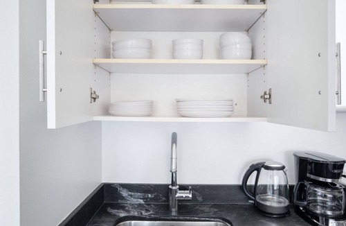 Gramercy Apartment | Fab Gramercy Park 1BR w/Gym, Doorman & W/D, nr MSG, by Blueground