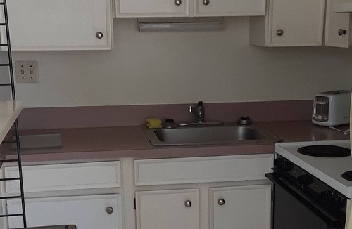 Williams Town Apartment | Fabulous and friendly vacation accomodation