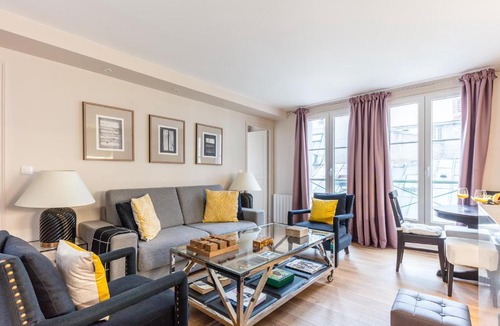 Bonne-Nouvelle Apartment | Families and friends - Center - 110 sqm
