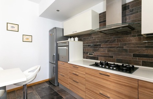 Citta Nuova-Barriera Nuova-San Vito-Citta Vecchia Apartment | Family Apartament - Trieste City Center