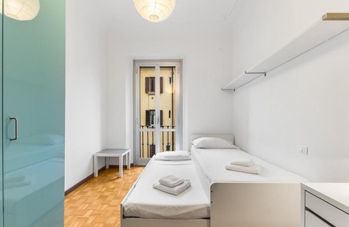 Centro Direzionale Apartment | Fara apt - Centro - 8 posti - wifi