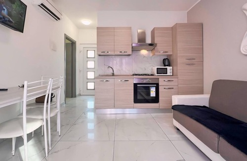 Bibione Apartment | Fiorita: Brand new and modern furnished and very close to downtown and the beach