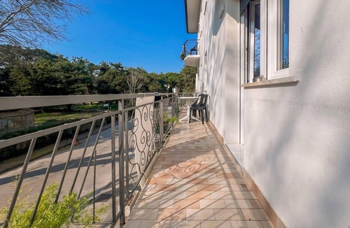 Bibione Apartment | Fiorita: Brand new and modern furnished and very close to downtown and the beach