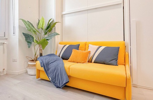 Centro Direzionale Apartment | Flatsharing - Campanini Ivory