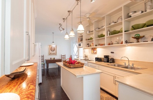 Governor's Harbour House | Folly & Guest House 6 Bedroom Home