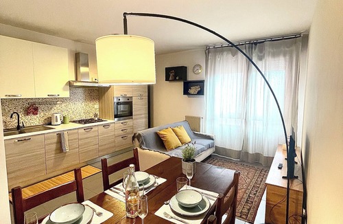 Villorba Apartment | Foundry's Home - Carefree Parking