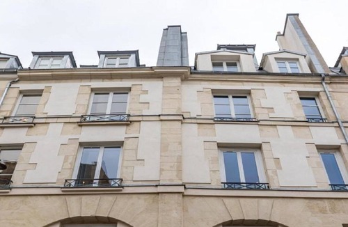 Bercy Apartment | Four bedroom duplex on rue du Faubourg St-Antoine, Bastille, Perfect for groups!