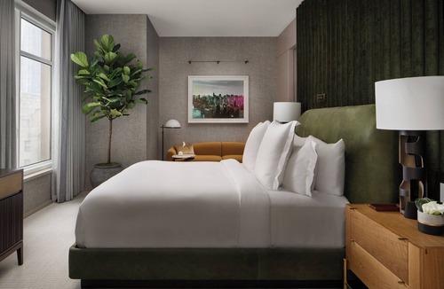 Tribeca Hotel | Four Seasons Hotel New York Downtown