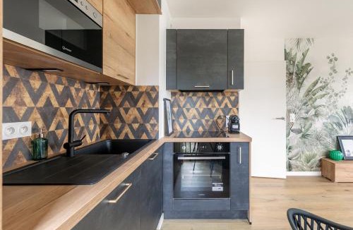 Chennevieres-sur-Marne Apartment | Fourcats Family