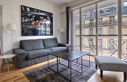 Champs-Elysees Apartment | Francois Terrace | Chic 3 Bed Apt near Champs Elysees