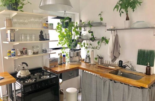 Lower East Side Apartment | FURNISHED LOFT - 1000sqft SUNLIGHT ALL DAY - Very Quiet Rear apt great views
