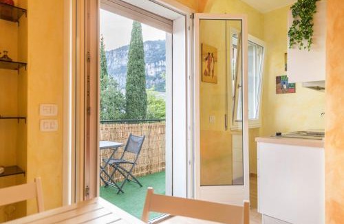 Corno Apartment | Garda Lake and swimming pool
