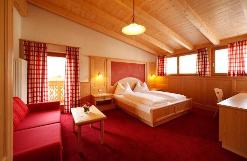 San Vigilio Hotel | Garnì Iosc