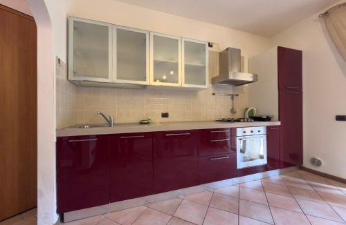 Lonato del Garda Apartment | giardino privato e piscina, Oasi Garda