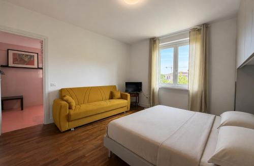 Desenzano del Garda Apartment | GIRASOLE HOUSe