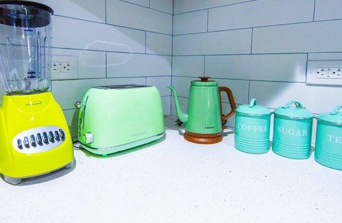 East New York Apartment | ✪Gorgeous 3BR✪ 5mins➜Trains ✪ Long Stays Discounts