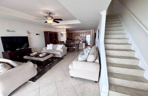 Bahamas Terrace Condo | Gorgeous 3BR Oceanfront Villa - Amazing Views of Turquoise Water