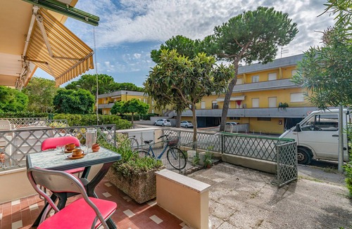 Rosolina Mare House | Gorgeous home in Rosolina Mare RO