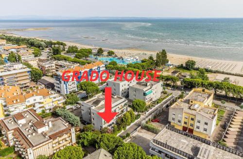 Grado House | GRADO HOUSE-Garden & Hydromassage-Sea-Free Parking
