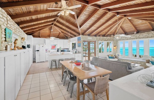 Tar Bay House | Great Exuma Ocean Front Beach House-Private Beach-Close to Airport-ParadisePoint