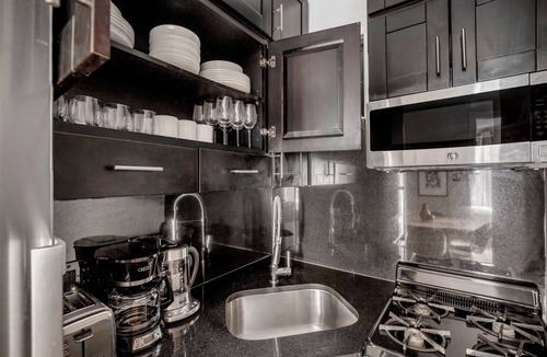Kips Bay Apartment | Great Murray Hill 2BR w/W/D, nr Groceries & Hospital, by Blueground
