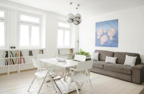 Old Town Apartment | Green Apartment